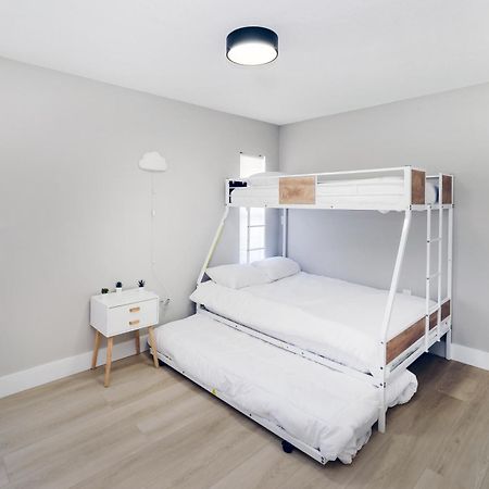 New 6Min To 3 Sister Springs, Spacious, Fun With Game Room Crystal River Buitenkant foto