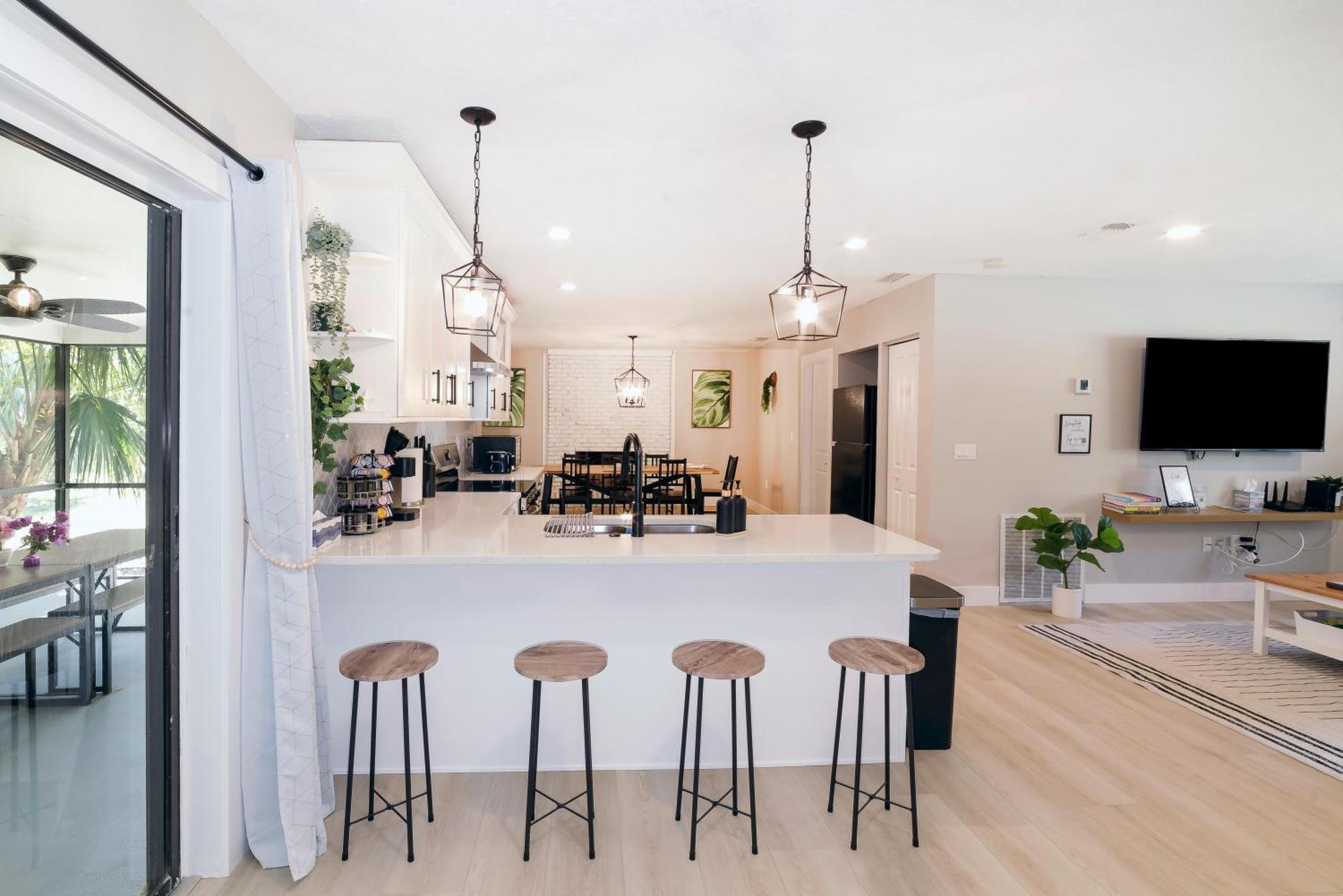 New 6Min To 3 Sister Springs, Spacious, Fun With Game Room Crystal River Buitenkant foto